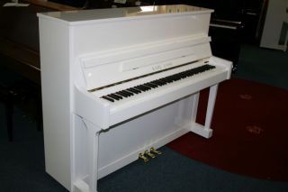 Karl Lang Klavier Modell F-120 weiß poliert